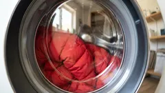 Waterverzorging: zo was je een donzen jas op de juiste manier – experts aan het woord